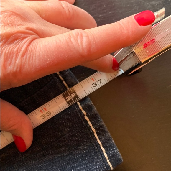 Denim True Religion jeans. Retro and professionally hemmed. Awesome jeans. - Picture 12 of 16